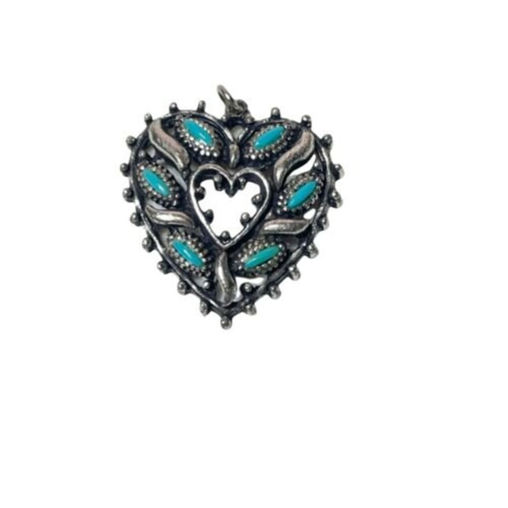 Silver Tone Faux Turquoise Heart Pendant NYT New York Times Fashion Jewelry